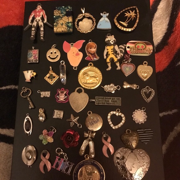 Charms - Picture 2 of 3